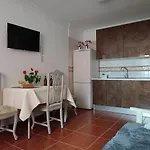 Rosa *